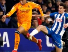 La conversation du VAR sur une faute sur Kylian Mbappé dévoilée